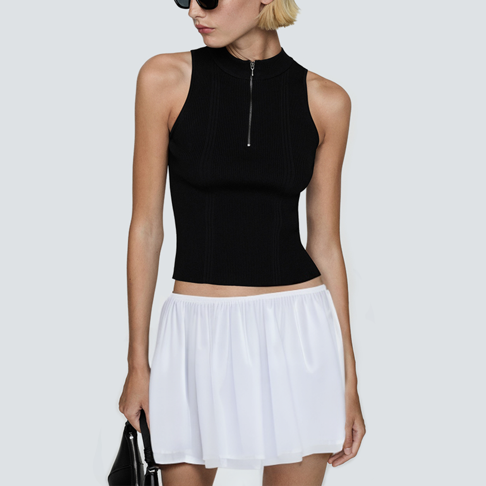 White pleated casual women's short skirt
