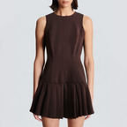Round neck sleeveless elegant short dress