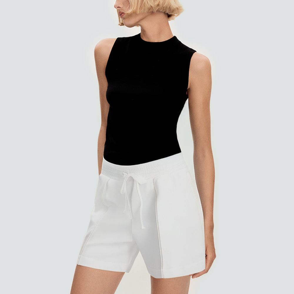 White drawstring elastic women's casual shorts