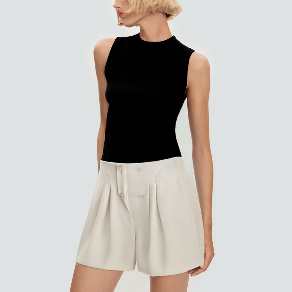 Beige pleated front button women's casual shorts