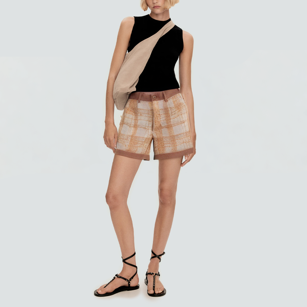 Women's brown tweed contrast trim shorts